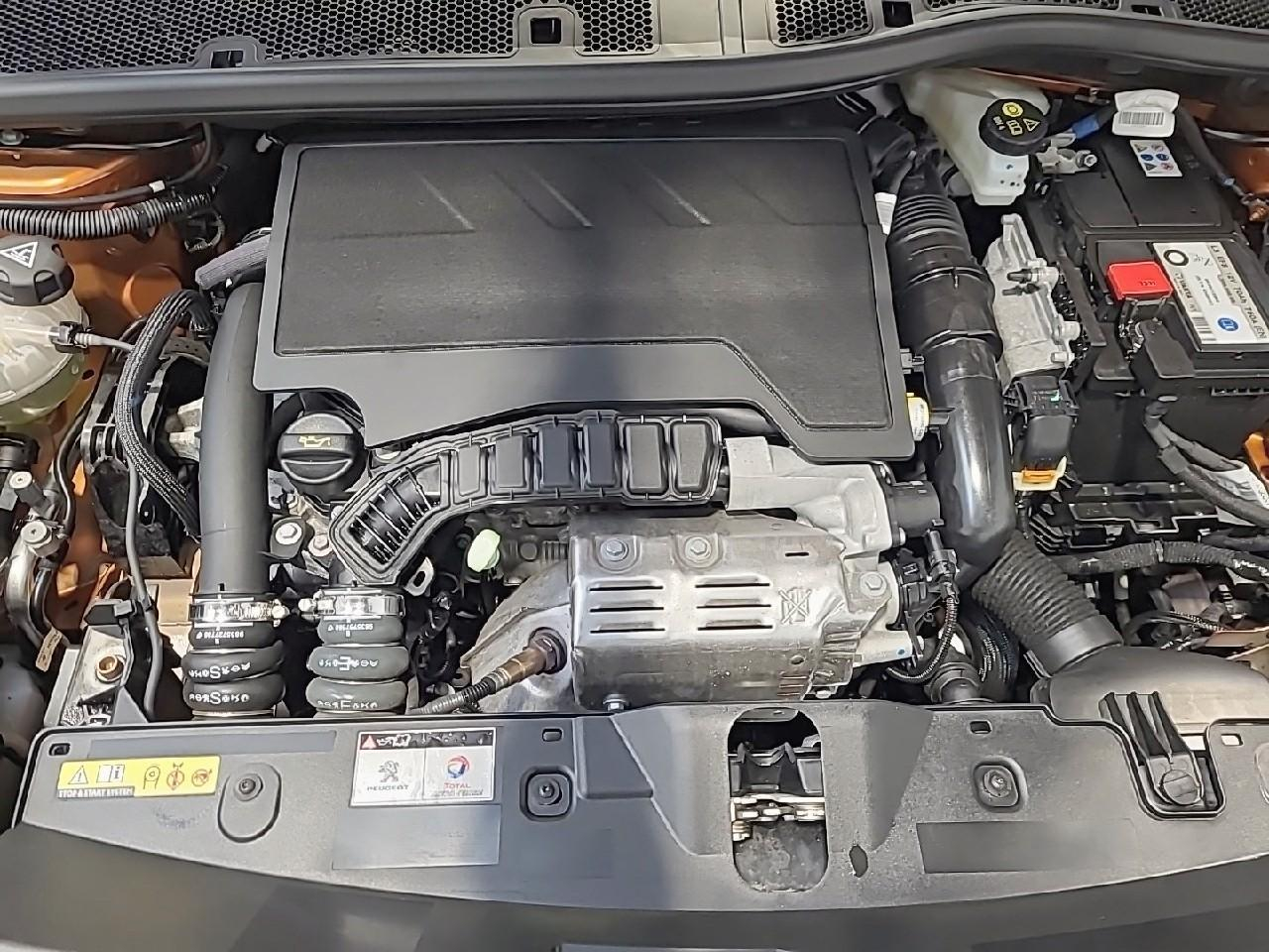 Peugeot 2008 puretech 130 s&s eat8 roadtrip — photo 15