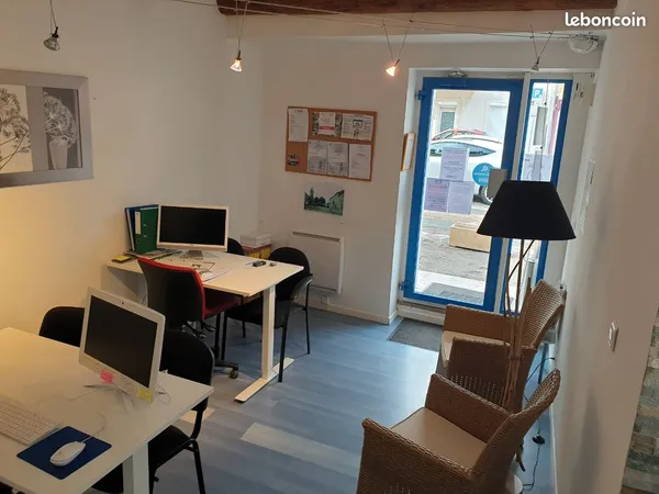 Local commercial de 28 m² - centre historique de clarensac