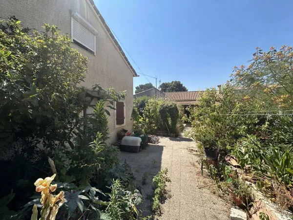 Maison de plain-pied 6 pièces 108 m²