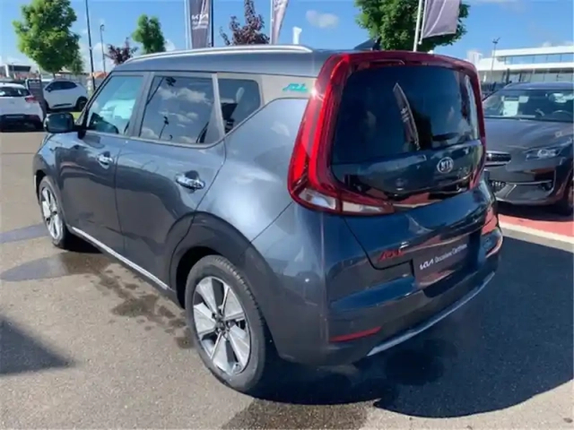 Kia E-Soul electrique 204 ch — photo 30