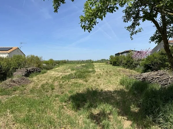 Terrain 1006 m²
