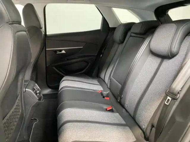 Peugeot 3008 1.2 130 allure eat8 toit pano gps camera carplay — photo 10