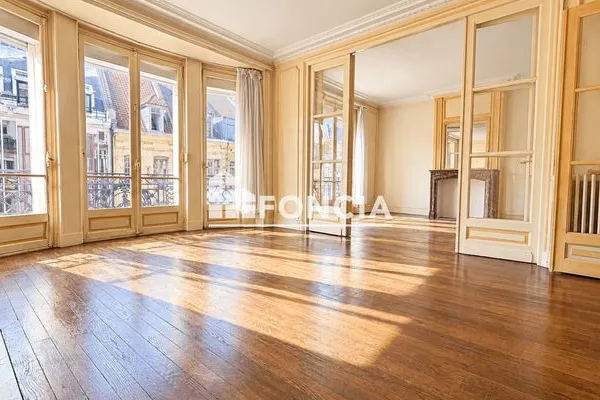 Appartement 3 pièces 105 m²