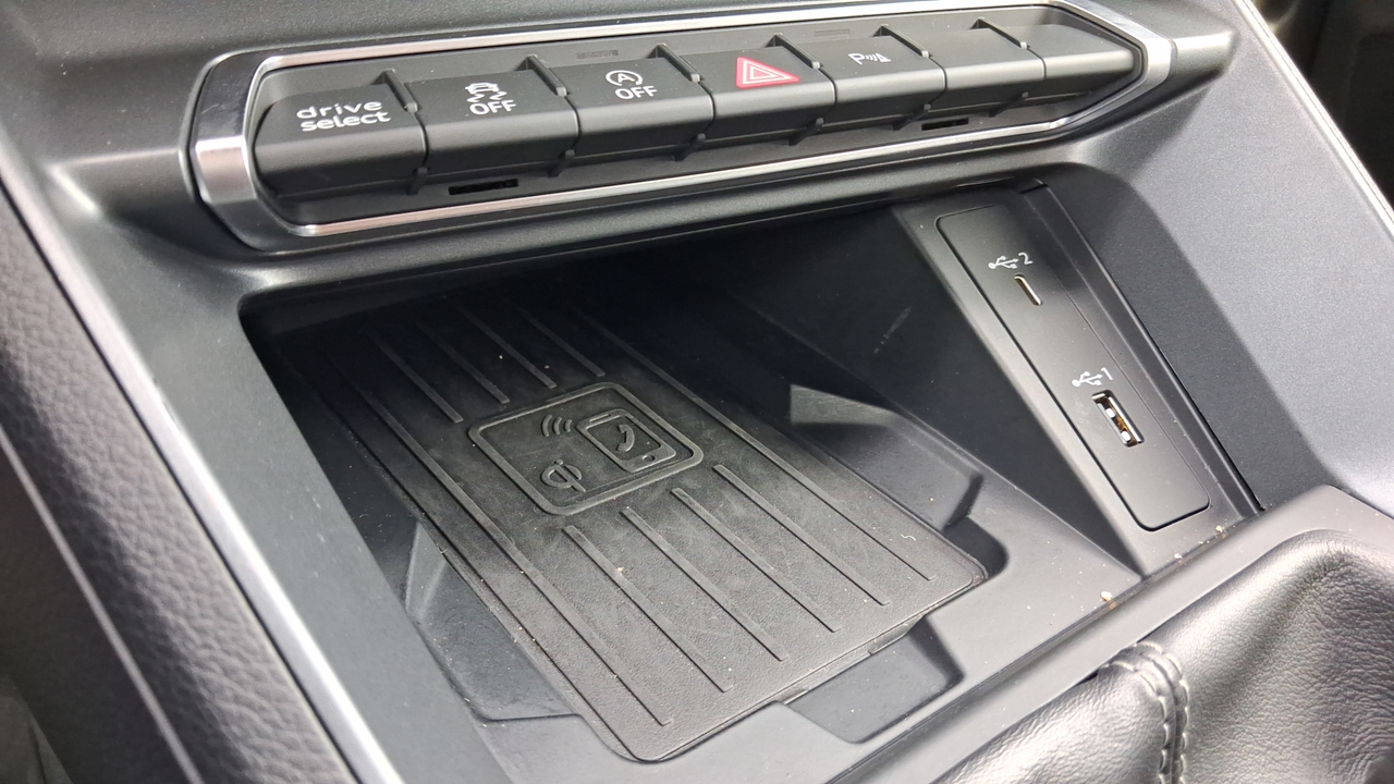 Audi Q3 35 TDI 150 ch Quattro — photo 41