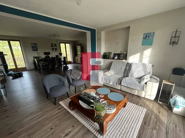 Maison 6 pièces 190 m²