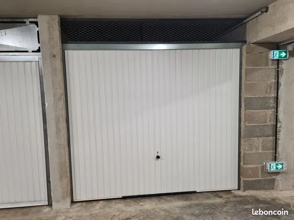Stockage Location Borgo  16m² 130€