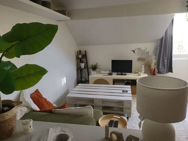 Studio Secteur Riondet à HYERES