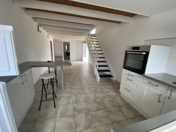 Maison de village 2 pièces 79 m²