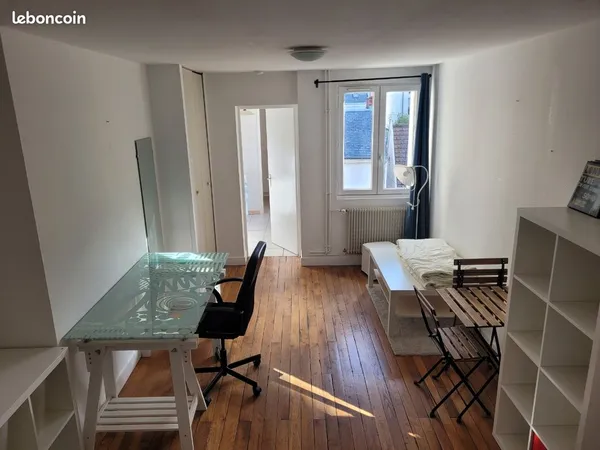 Studio meublé rue palissy