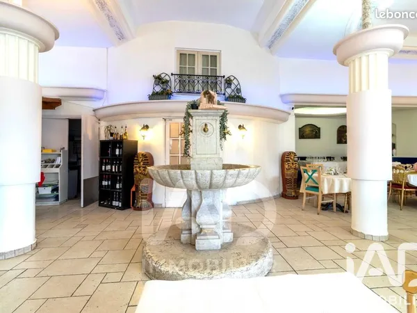 Restaurant 328 m² Montmorency
