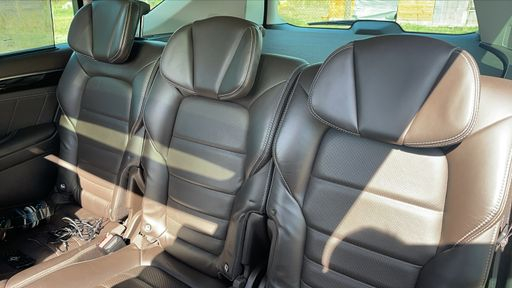Renault Espace 1.6 dCi 160 EDC6 - Initiale Paris – 2016 – 112985 km – Diesel – Boîte Automatique — photo 82