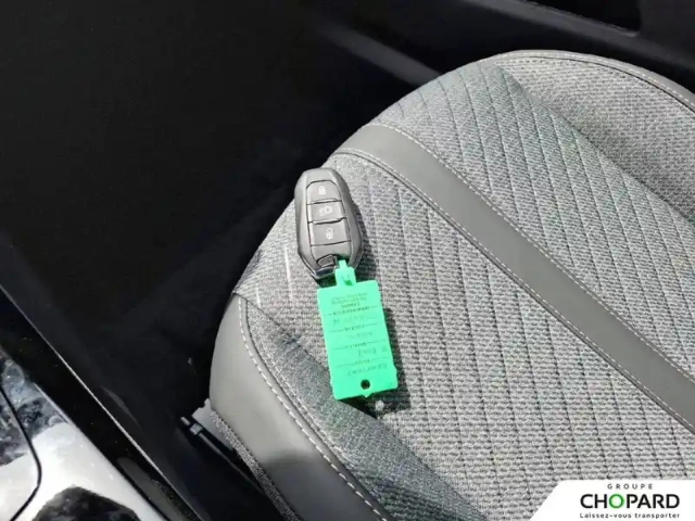 Peugeot 2008 electrique 54 kwh 156 ch — photo 6