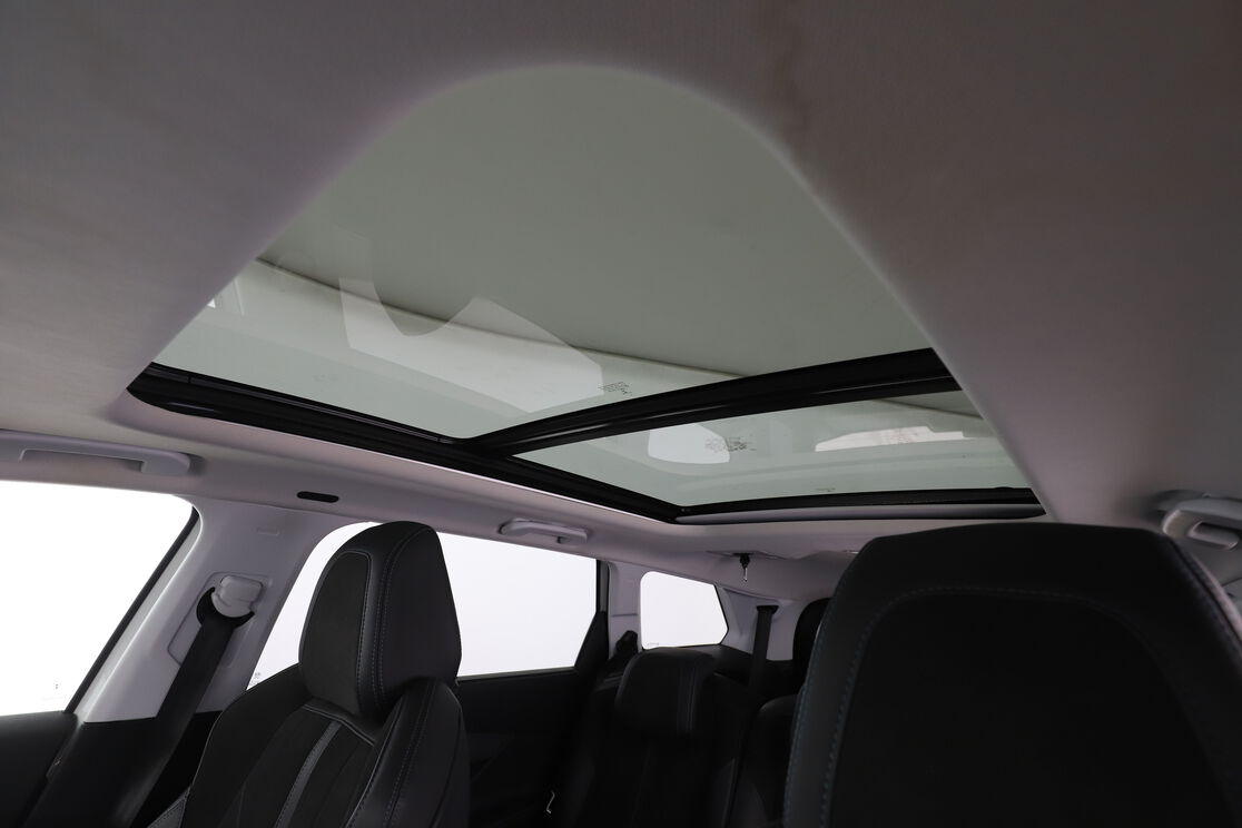 Peugeot 5008 1.2 PureTech Crossway — photo 10