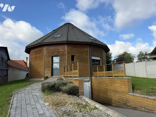 Maison 6 pièces 126 m²