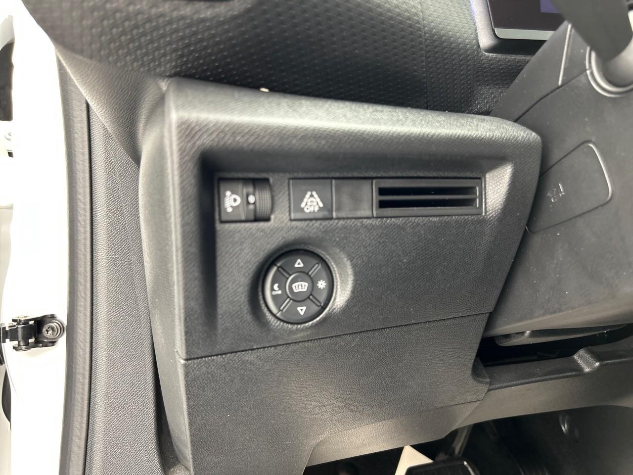 Citroën C4 puretech 130 s&s eat8 shine — photo 21