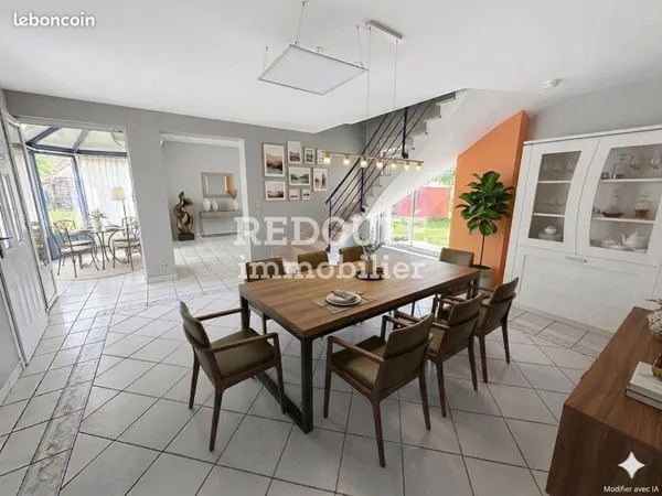 Maison 6 pièces 183 m²
