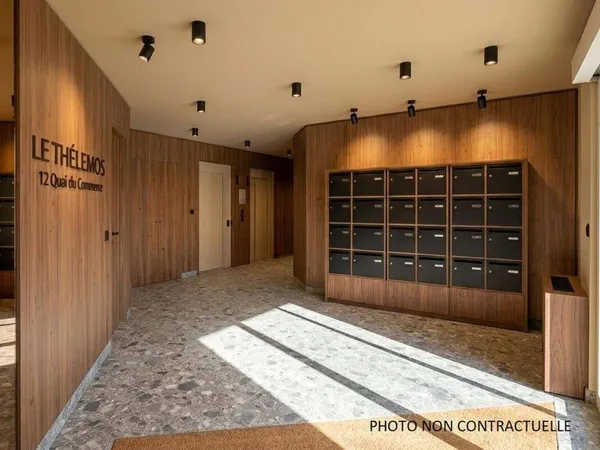 Bureaux 370 m²