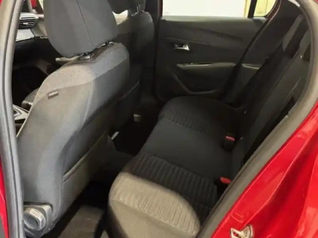Peugeot 208 1.2 100 style clim /carplay / régulateur — photo 10
