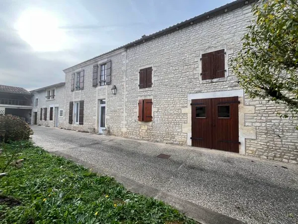 Maison 5 pièces 181 m²