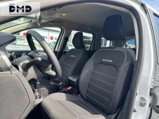 Dacia Duster 1.5 blue dci 115ch  journey 4x2 — photo 9