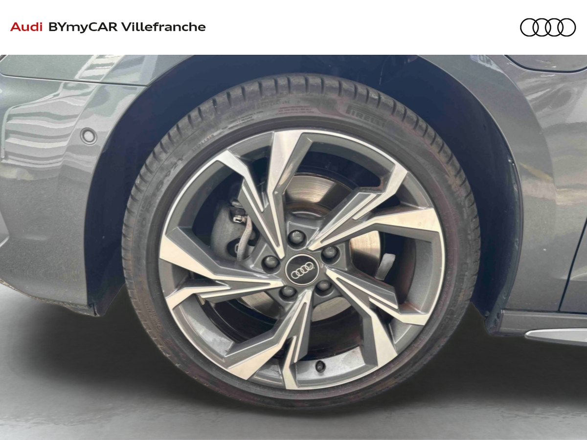Audi A3 Sportback 40 TFSIe 204 S tronic 6 — photo 14