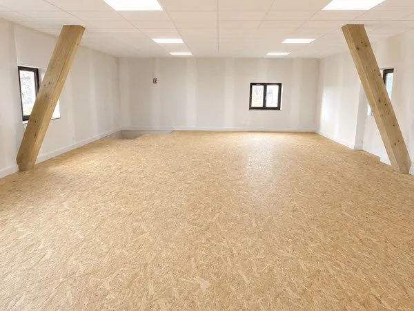 Bureaux 80m2 - Sérézin du Rhône