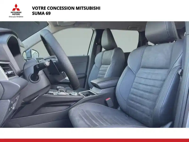 Mitsubishi Outlander 2.4 mivec phev 306 4wd — photo 12