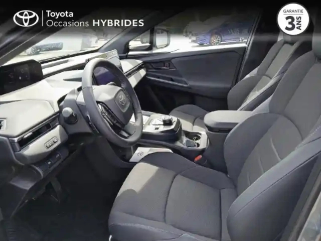 Toyota C-Hr + 224ch 77kwh design grande autonomie — photo 26