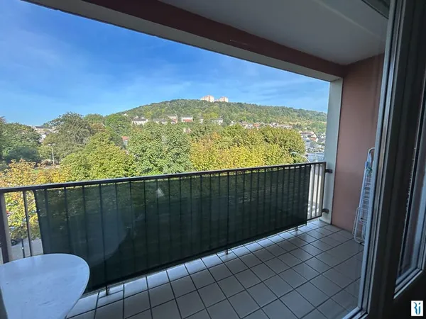 A vendre Appartement F3 Darnétal avec balcon, garage et cave.