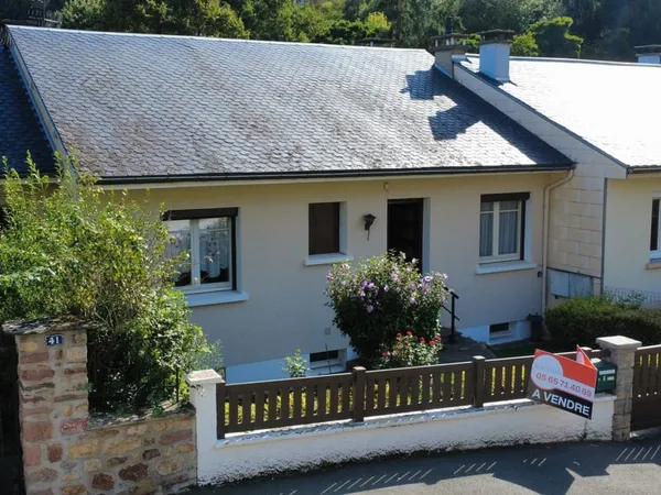 Maison familiale T5 Proche de Layoule Charme et potentie