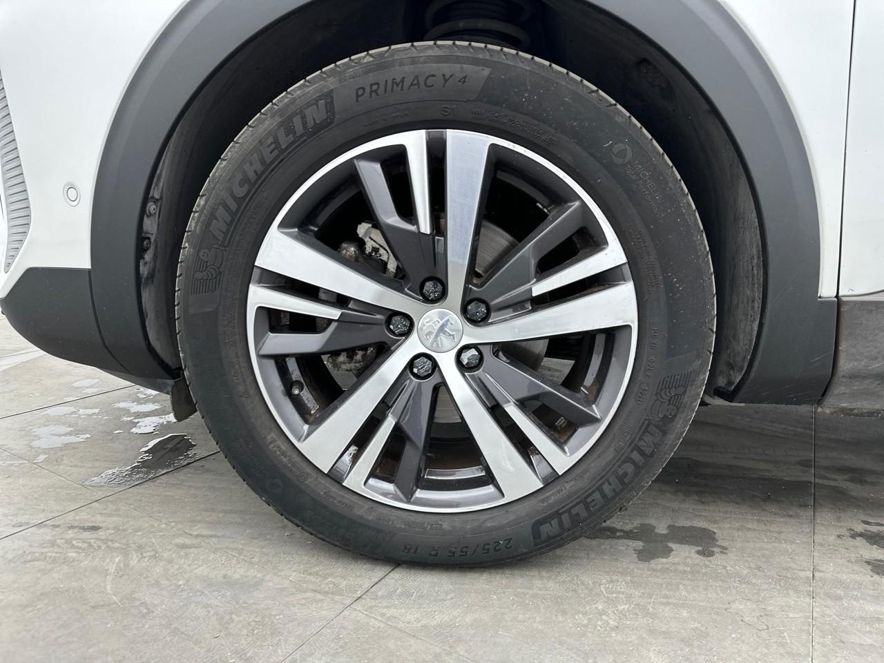 Peugeot 3008 puretech 130ch s&s eat8 roadtrip — photo 14