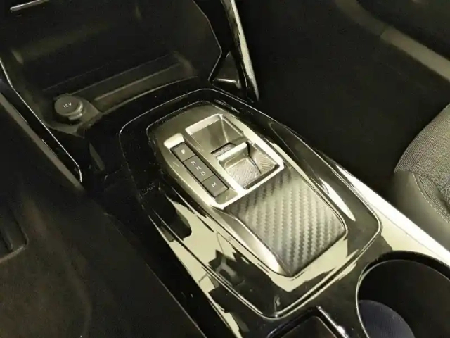 Peugeot 2008 bluehdi 130 s&amp;s eat8 — photo 38