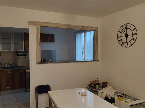 APPARTEMENT F2 47 m2 / 1er étage