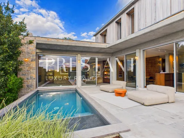 Maison 7 pièces 165 m²