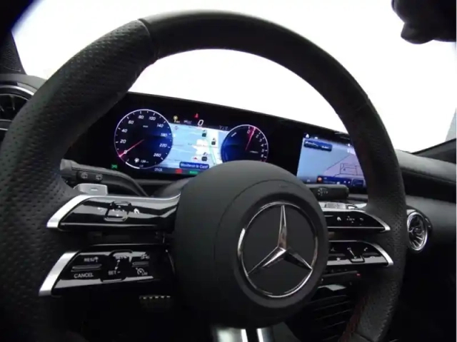 Mercedes Classe A 250 e hybrid eq amg line — photo 10
