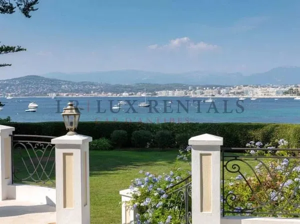 Villa 11 pièces 600 m²