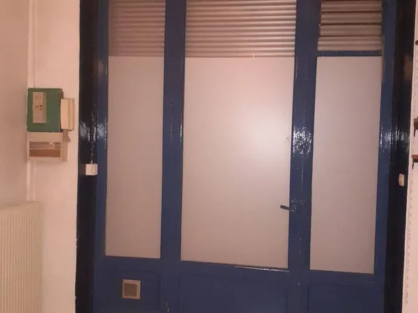 Local d'activité 1 pièce 27 m²