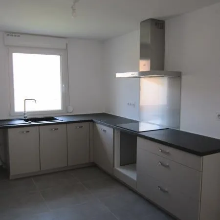 Appartement QUINGEY - 4 pièce(s) - 96 m2