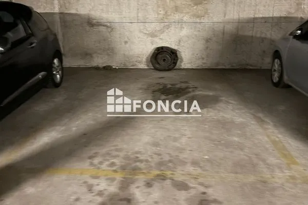 Parking 13 m²