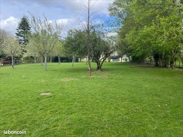 Terrain 1050 m² Le Bocasse