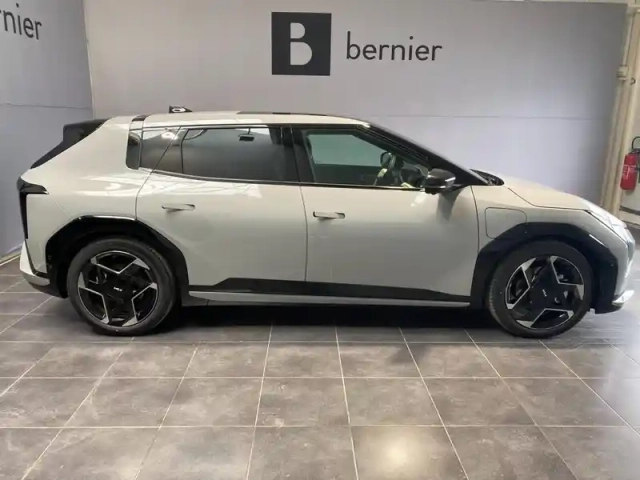 Kia Ev4 204ch 81,4kwh gt-line — photo 2