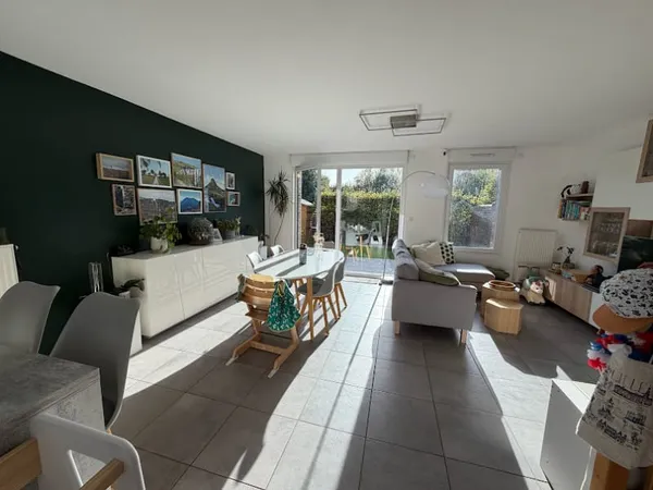 Maison 4 pièces 84 m²