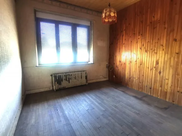 Maison 10 pièces 200 m²