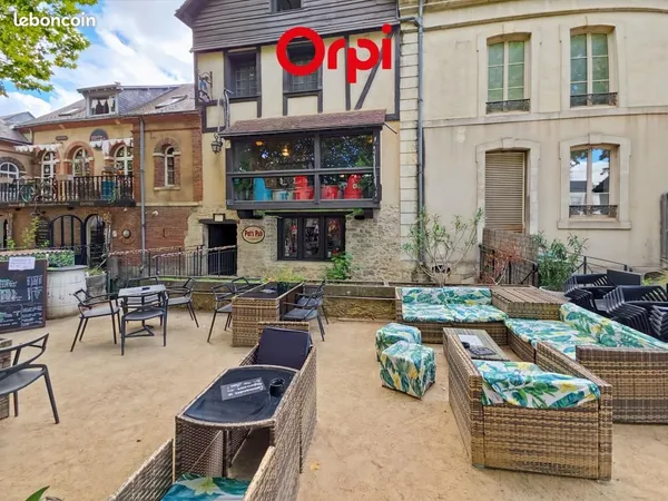 Commerce bar 196 m²