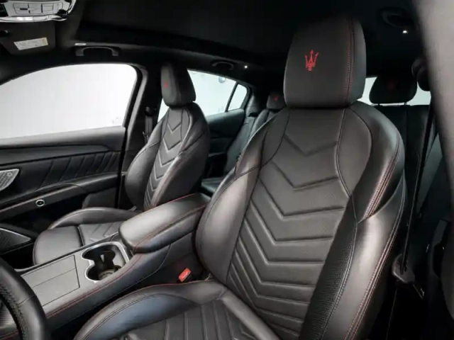Maserati Grecale v6 530 ch — photo 17