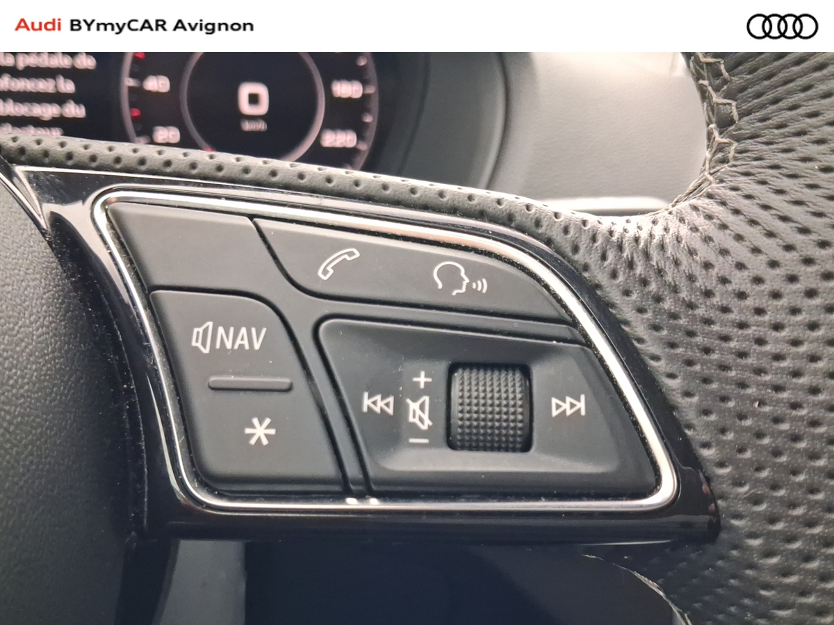 Audi Q2 35 TFSI 150 S tronic 7 — photo 23