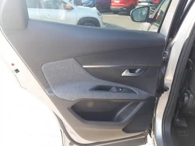 Peugeot 3008 bluehdi 130ch s&amp;s eat8 — photo 17
