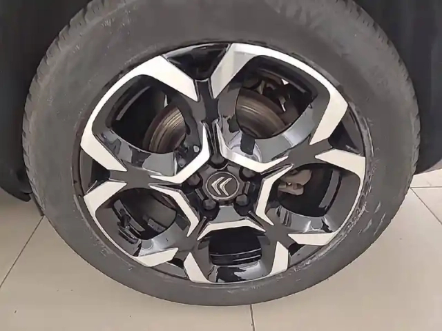 Citroën C5 Aircross puretech 130 s&amp;s eat8 — photo 39