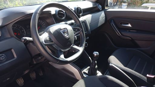 Dacia Duster 1.5 BLUE DCI 115.0 - Prestige – 2019 – 79274 km – Diesel – Boîte Manuelle — photo 31