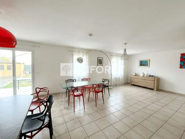 Maison 5 pièces 136 m²
